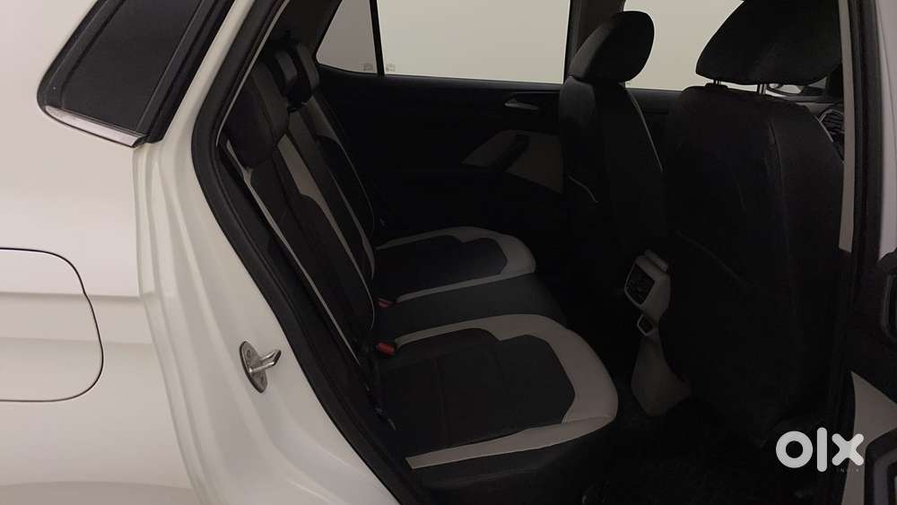 Volkswagen Taigun 1.0 Tsi Topline At, 2022, Petrol