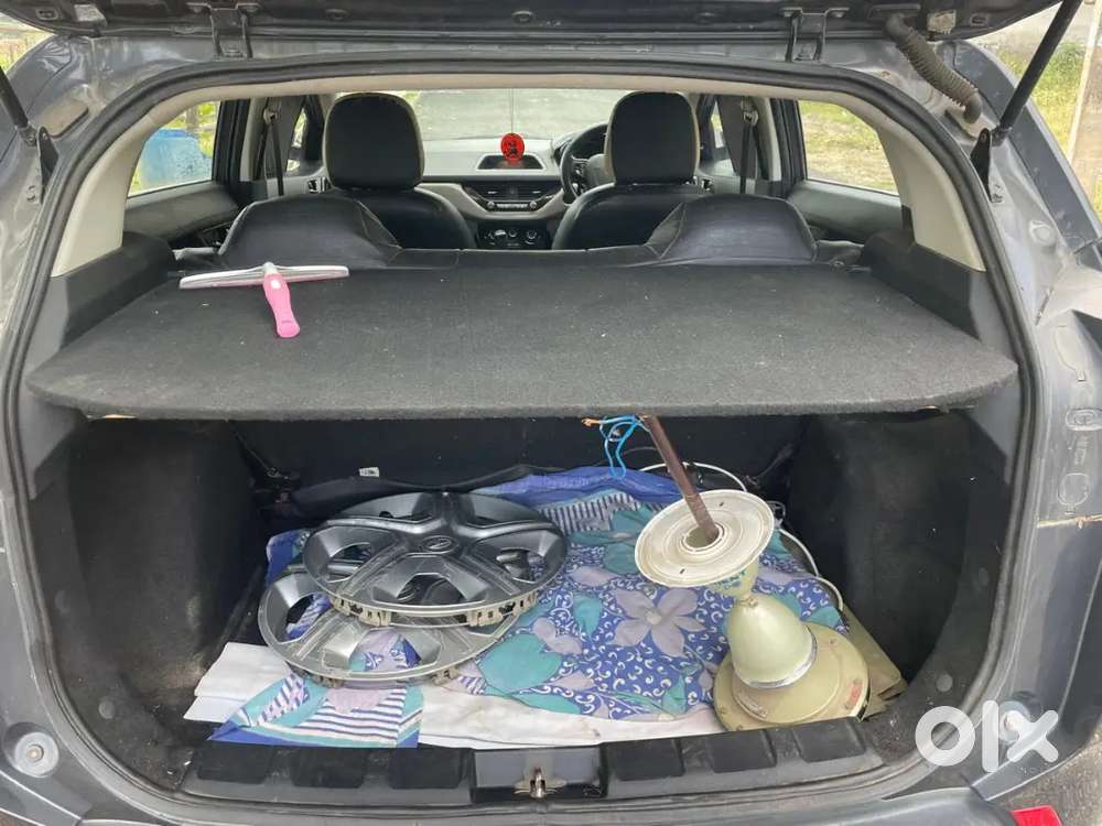 Tata Nexon 2019 Diesel 110000 Km Driven