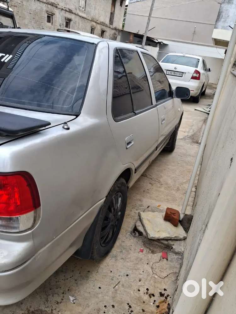 Maruti Suzuki Esteem Vxi 2006