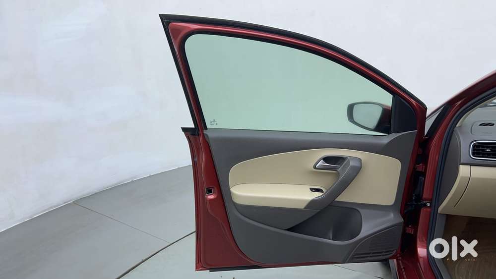 Volkswagen Vento 2010-2013 Petrol Highline At, 2020, Petrol