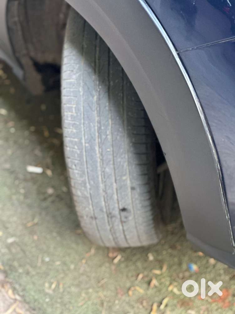 Maruti Suzuki Xl6 1.5 Alpha At, 2022, Petrol