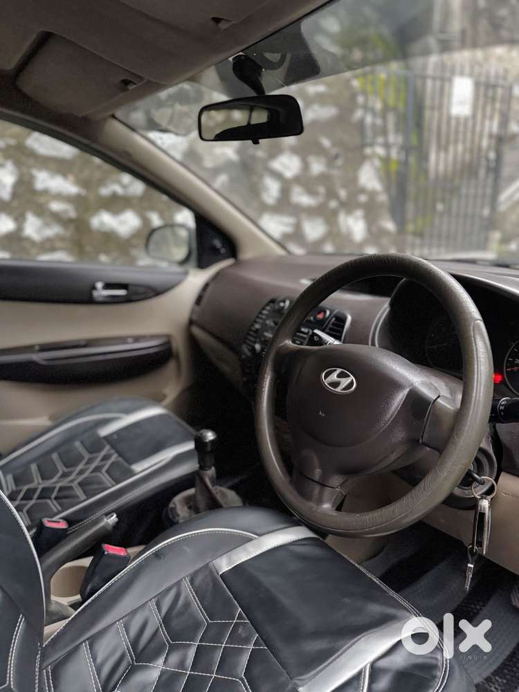 Hyundai I20 1.2 Magna Executive, 2011, Petrol