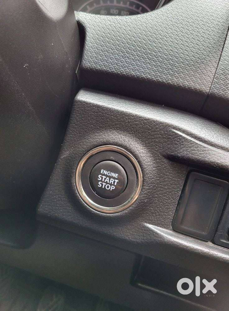 Maruti Suzuki Brezza 1.5 Vxi Smart Hybrid, 2021, Petrol