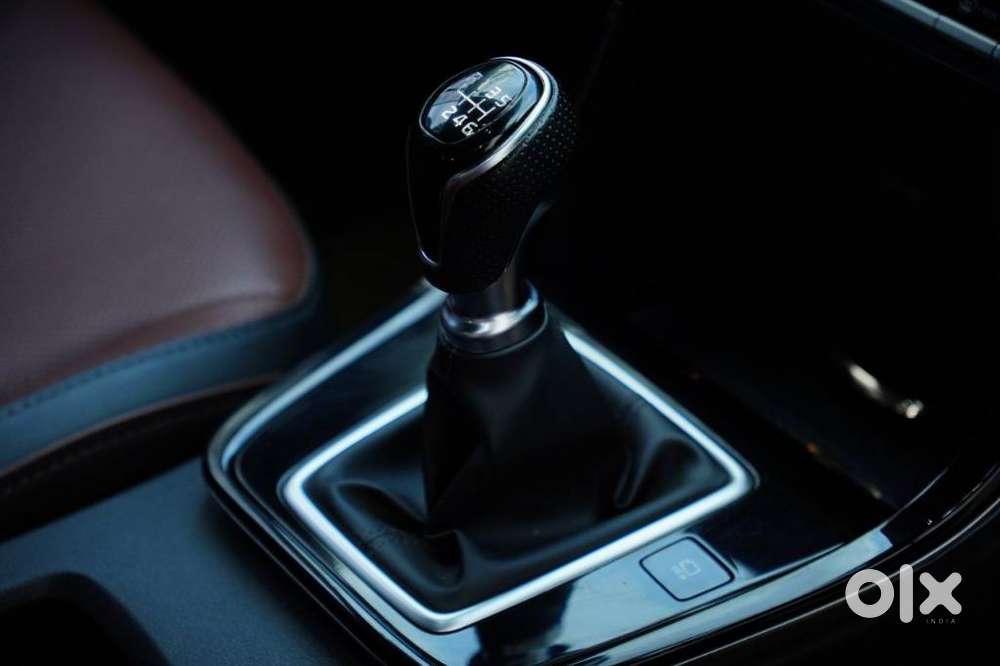 Hyundai Alcazar Platinum 7 Str 1.5 Diesel Adventure, 2023, Diesel