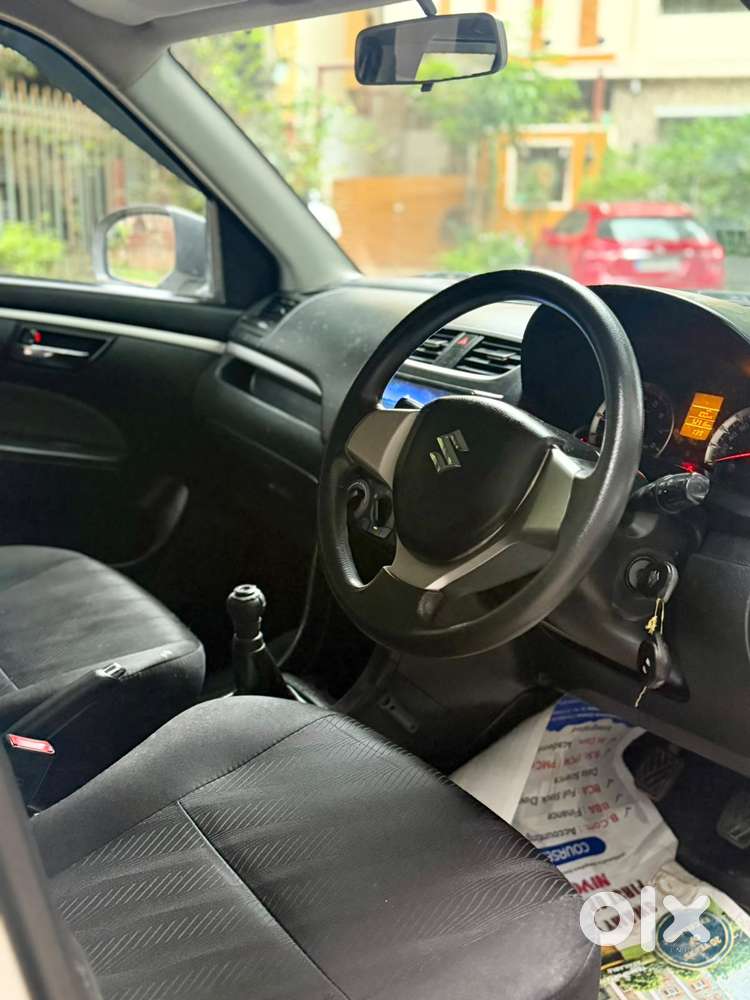Maruti Suzuki Swift VXI with ABS, 2014, Petrol