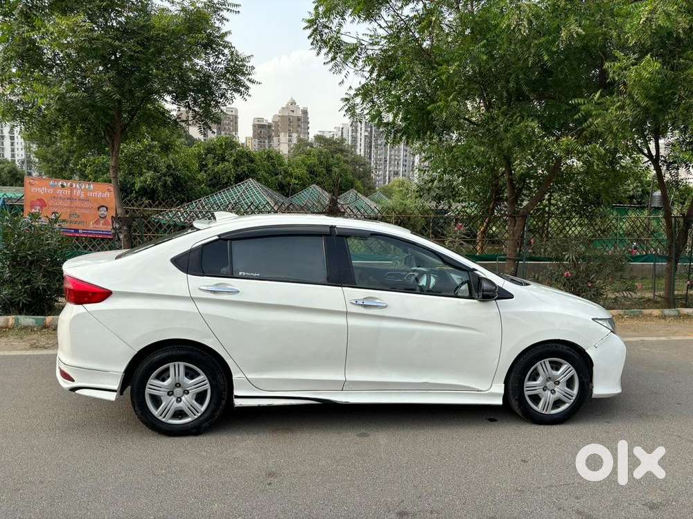 Honda City 2015 Cng & Hybrids Well Maintained