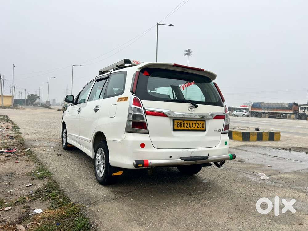 Toyota Innova Diesel 2015 Car