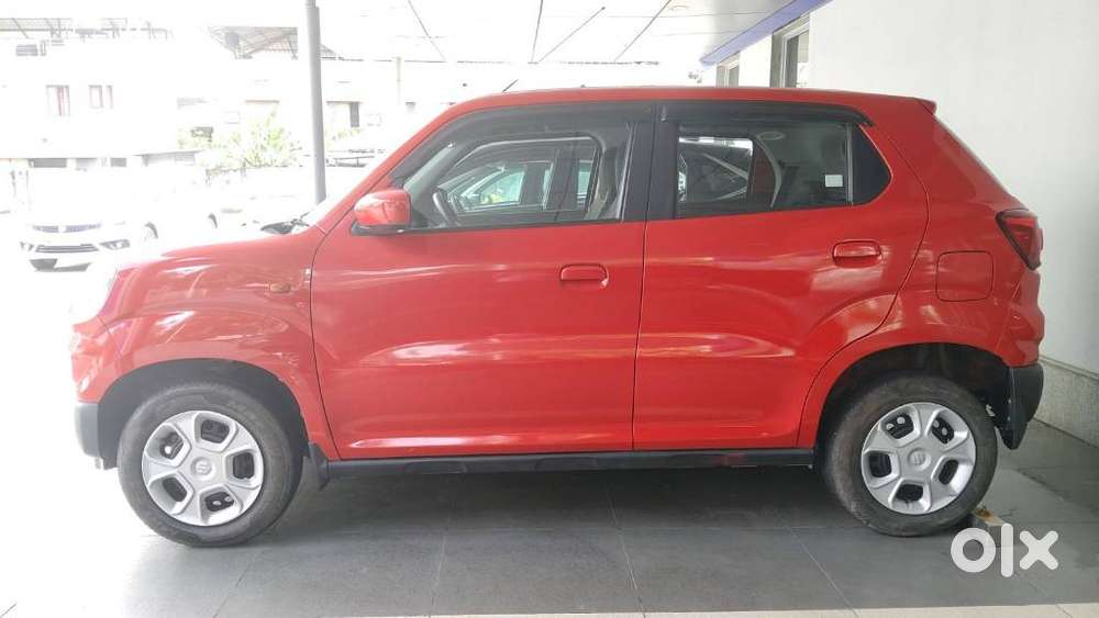 Maruti Suzuki S-presso Vxi, 2022, Petrol