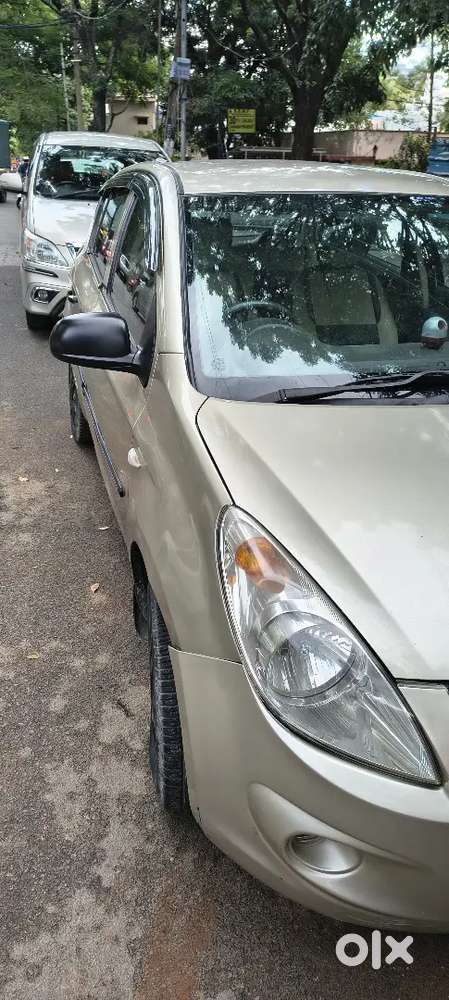 Hyundai I20 2011 Petrol 73300 Km Driven