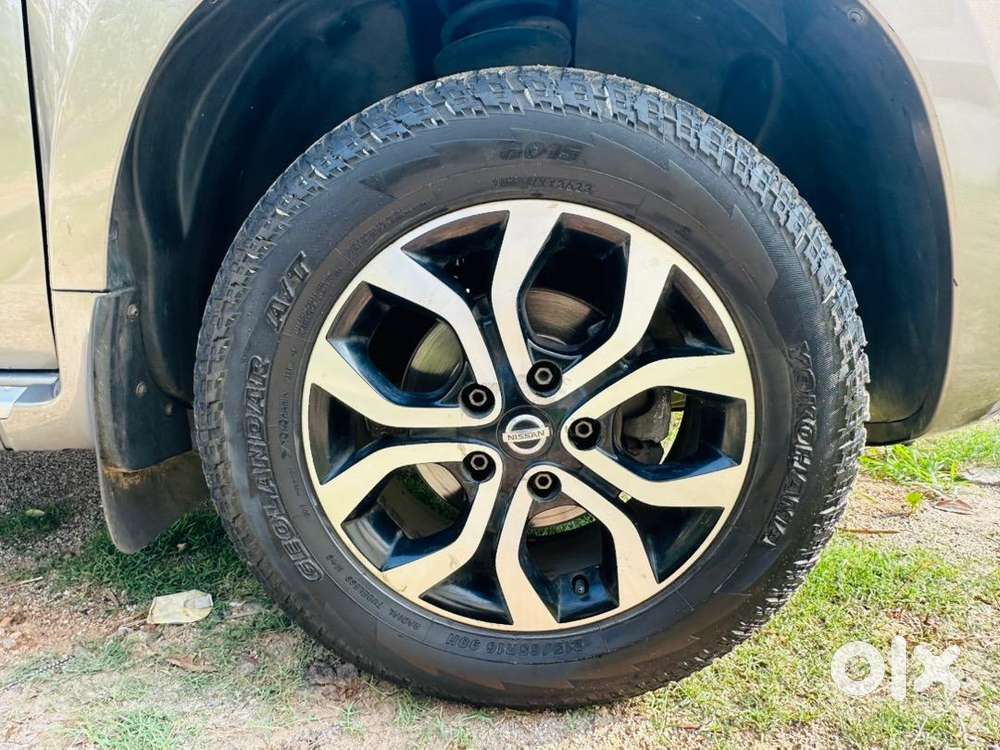 Nissan Diesel Car 2014