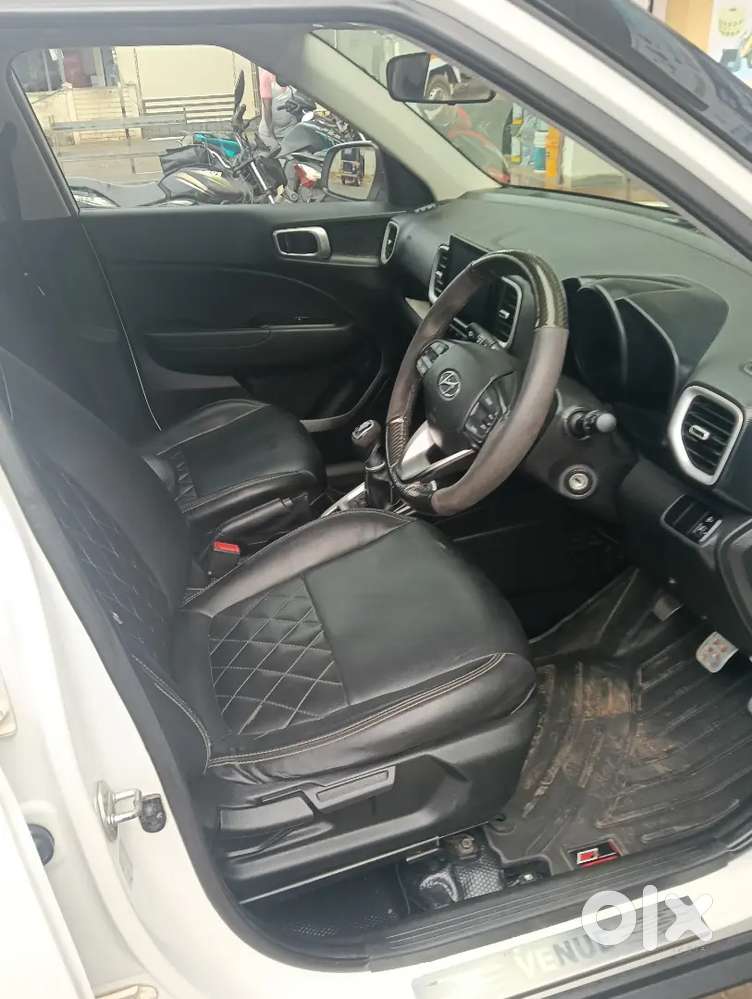 Hyundai Venue Mt 2019 20 Registration Diesel With Sunroof Good Car