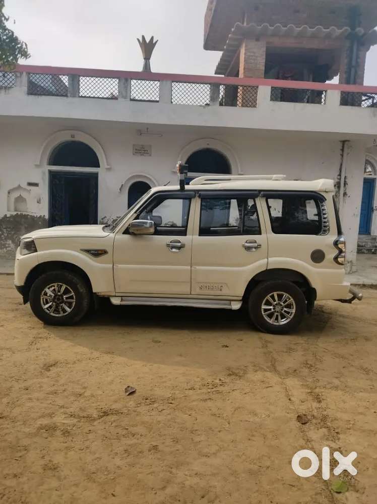 Mahindra Scorpio 2015 Diesel Well Maintained