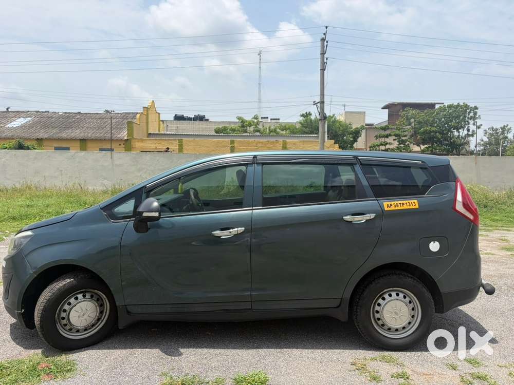 Mahindra Marazzo 2020