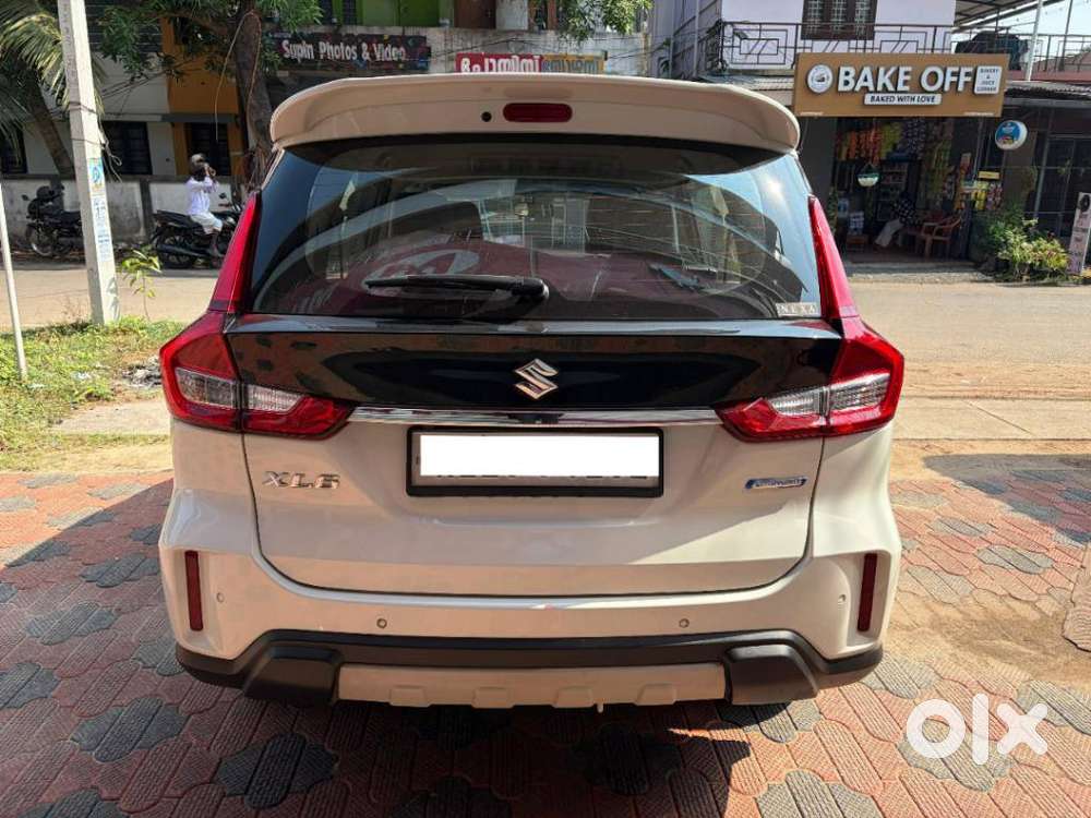 Maruti Suzuki Xl6 1.5 Alpha At, 2020, Petrol