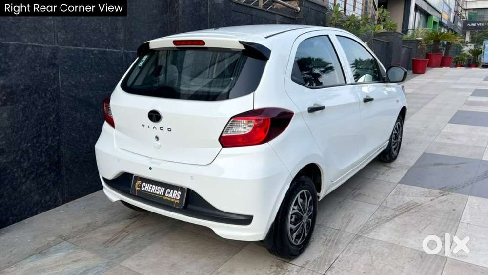 Tata Tiago Xe, 2026, Petrol