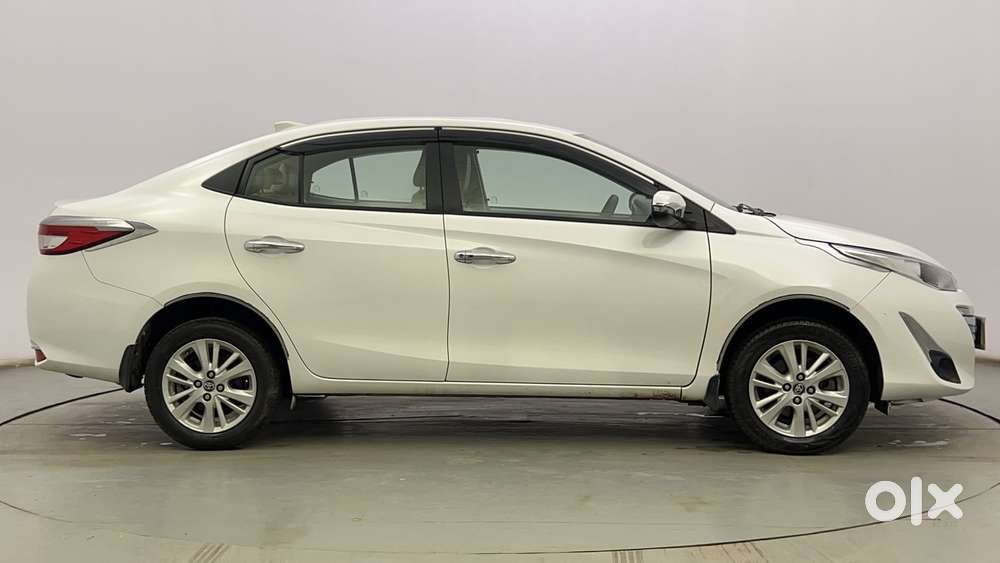 Toyota Yaris Vx Cvt, 2018, Petrol
