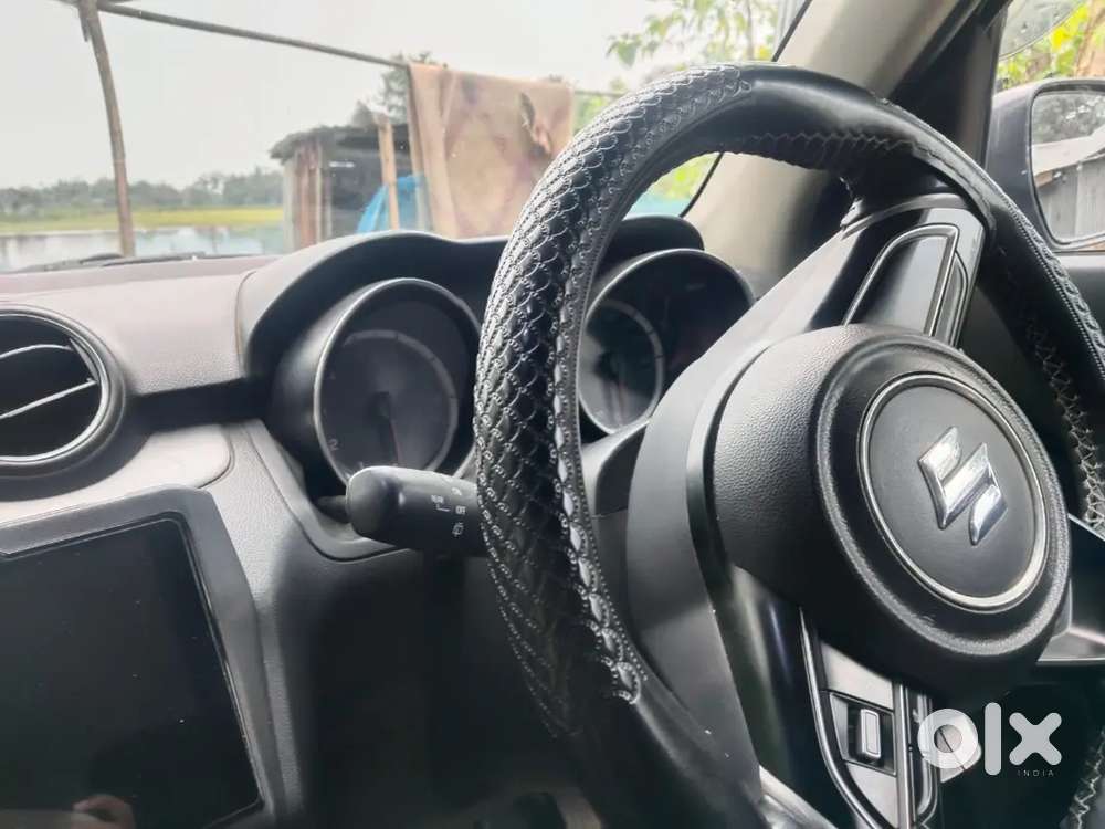 Maruti Suzuki Swift Zxi Petrol 2021model