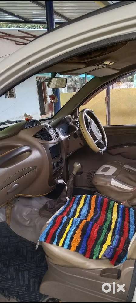 Mahindra Xylo 2012