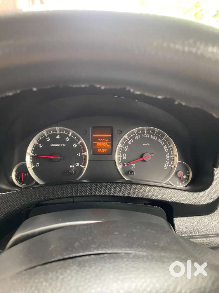 Maruti Suzuki Swift 1.2 Petrol 2013
