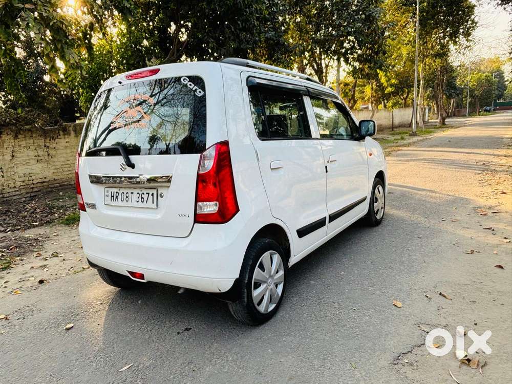 Maruti Suzuki Wagon R 1.0 2010-2019 Vxi (o), 2015, Petrol