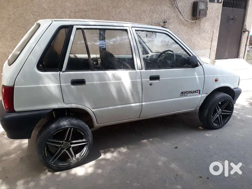 Maruti Suzuki 800 2004 Petrol Well Maintained