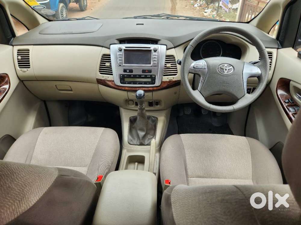 Toyota Innova 2.5 Vx 8 Str, 2014, Diesel