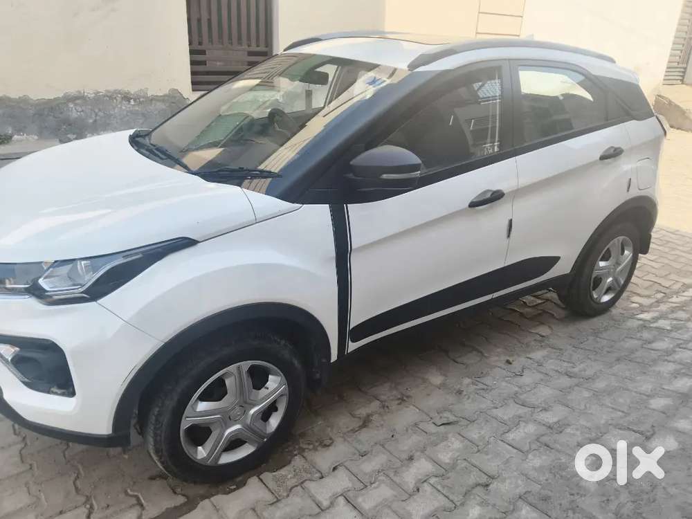 Tata Nexon Revotron 2023