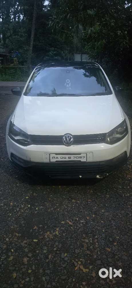 Volkswagen Polo Comfortline 2017 Year