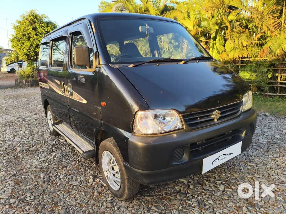 Maruti Suzuki Eeco 2017 Petrol 110000 Km Driven