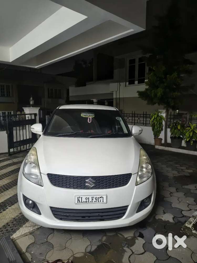Maruti Suzuki Swift 2012 Petrol Well Maintained