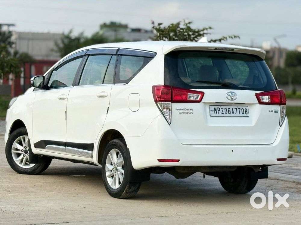 Toyota Innova Crysta 2.4 Gx Mt 8s, 2018, Diesel