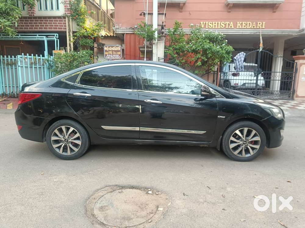 Hyundai Verna Fluidic 1.6 Crdi Sx, 2015, Diesel