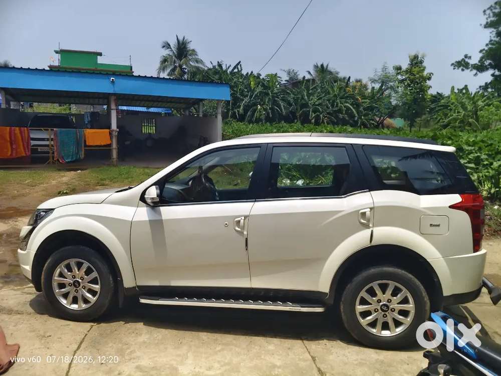 Mahindra Xuv500 2.2 W10 2019