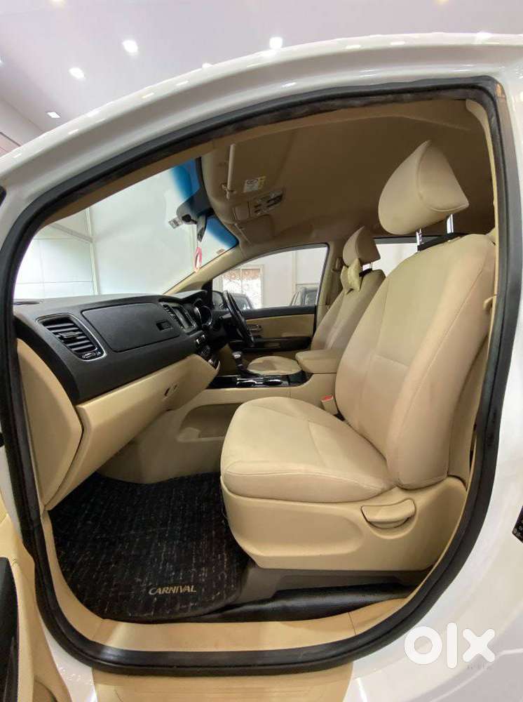 Kia Carnival Premium 8 Str, 2020, Diesel