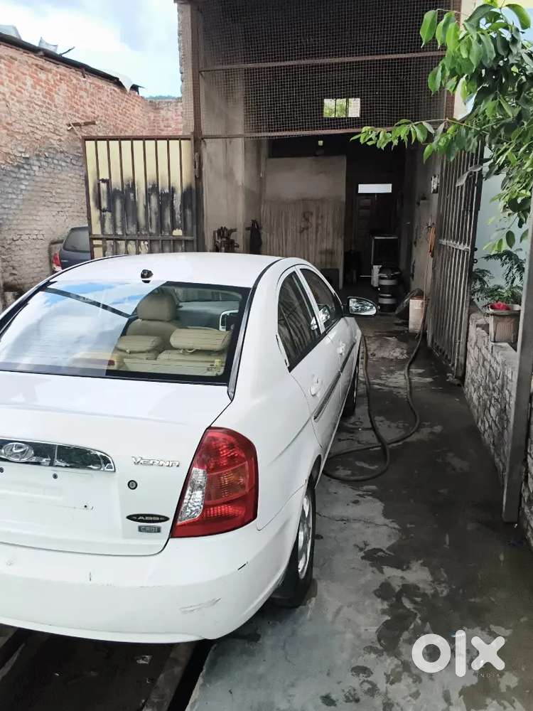 Hyundai Verna Sx At 2009 Diesel Manual