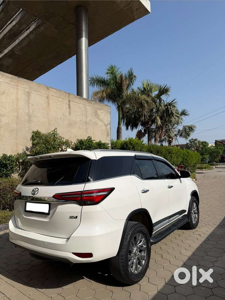Toyota Fortuner Diesel 2017 4x4 Facelifted 2025