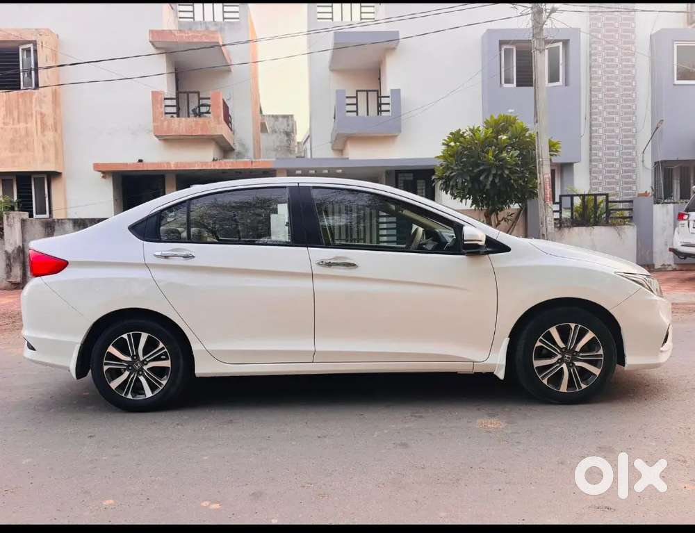Honda City V Petrol Cng