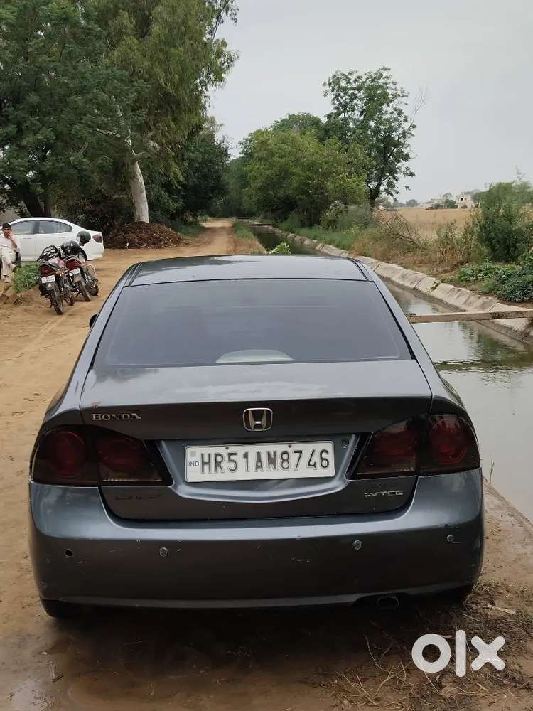 Honda Civic 2011 Cng & Hybrids 125000 Km Driven