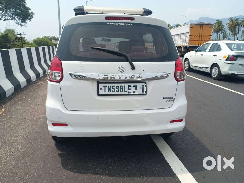 Maruti Ertiga Zdi+ Shvs Diesel  Top End Model  New Tyres