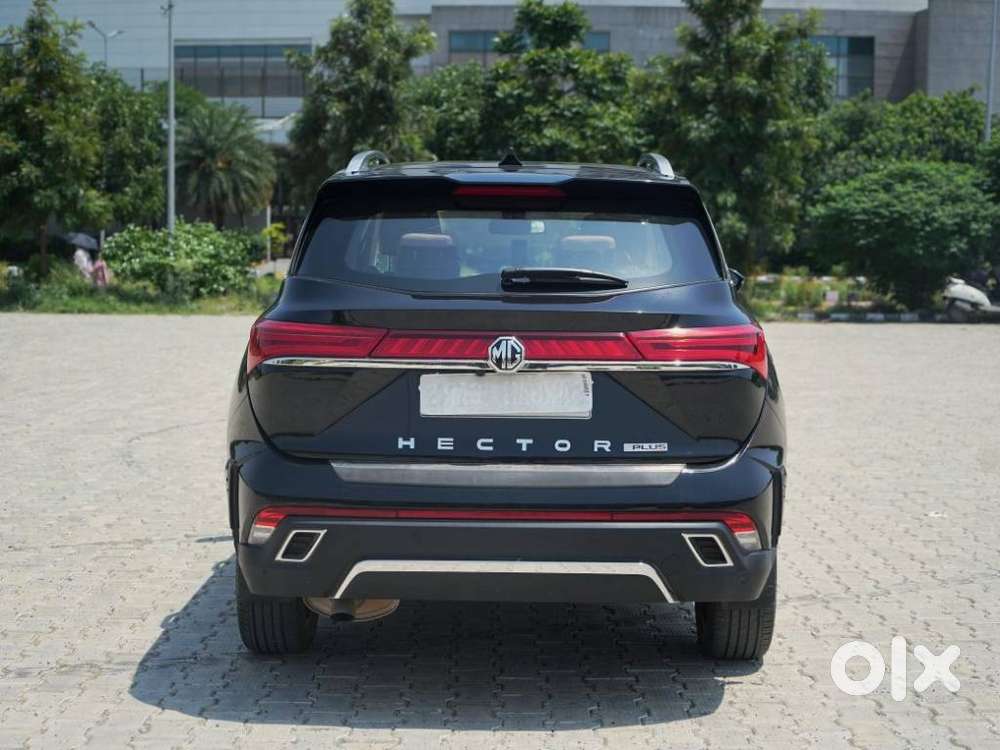 Mg Hector Plus Sharp Pro 1.5 Turbo Petrol 7 Str, 2023, Petrol