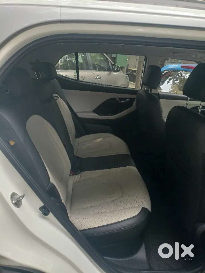Hyundai Creta Sx (o) 1.5 Petrol Cvt, 2022, Petrol