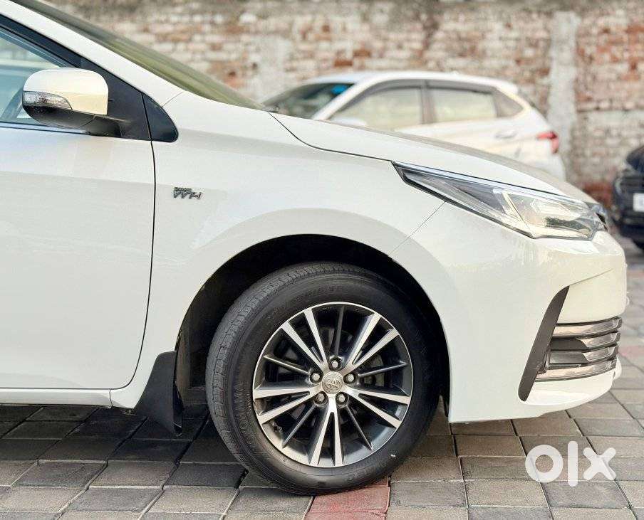 Toyota Corolla Altis 1.8 Gl, 2019, Petrol