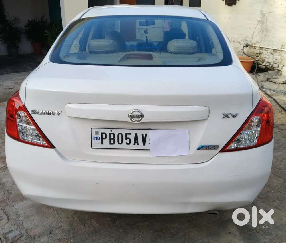 Nissan Sunny Diesel 2014