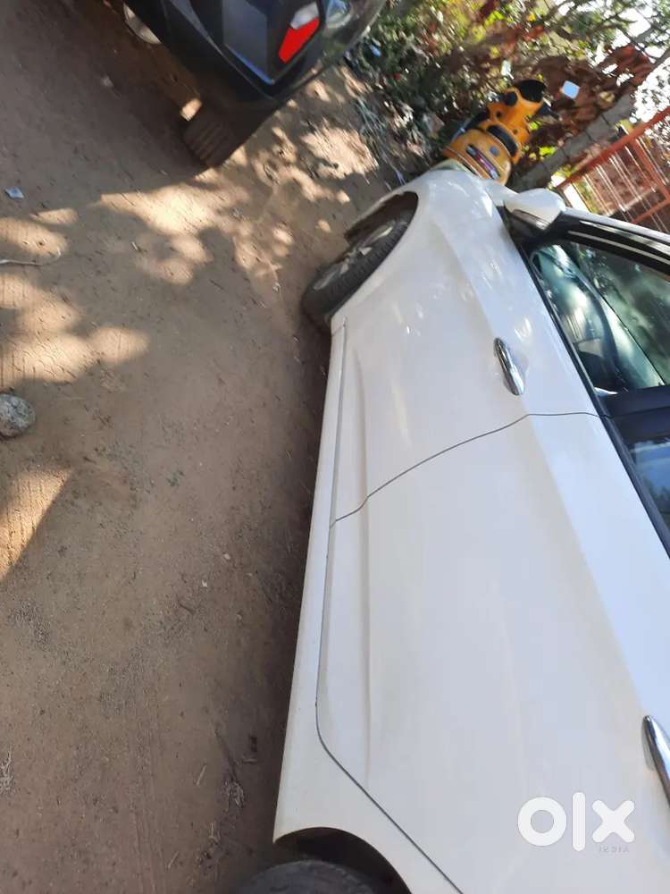 Hyundai Verna 2016
