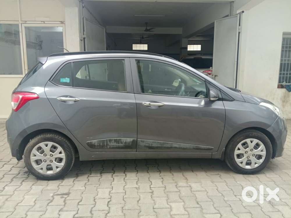 Hyundai Grand I10 Sportz, 2014, Petrol