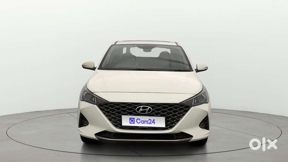 Hyundai Verna 1.5 Sx Vtvt, 2022, Petrol