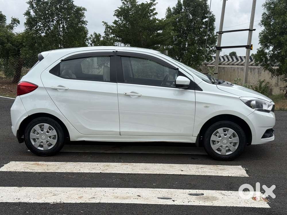 Tata Tiago 1.2 Revotron Xm Cng, 2016, Cng & Hybrids