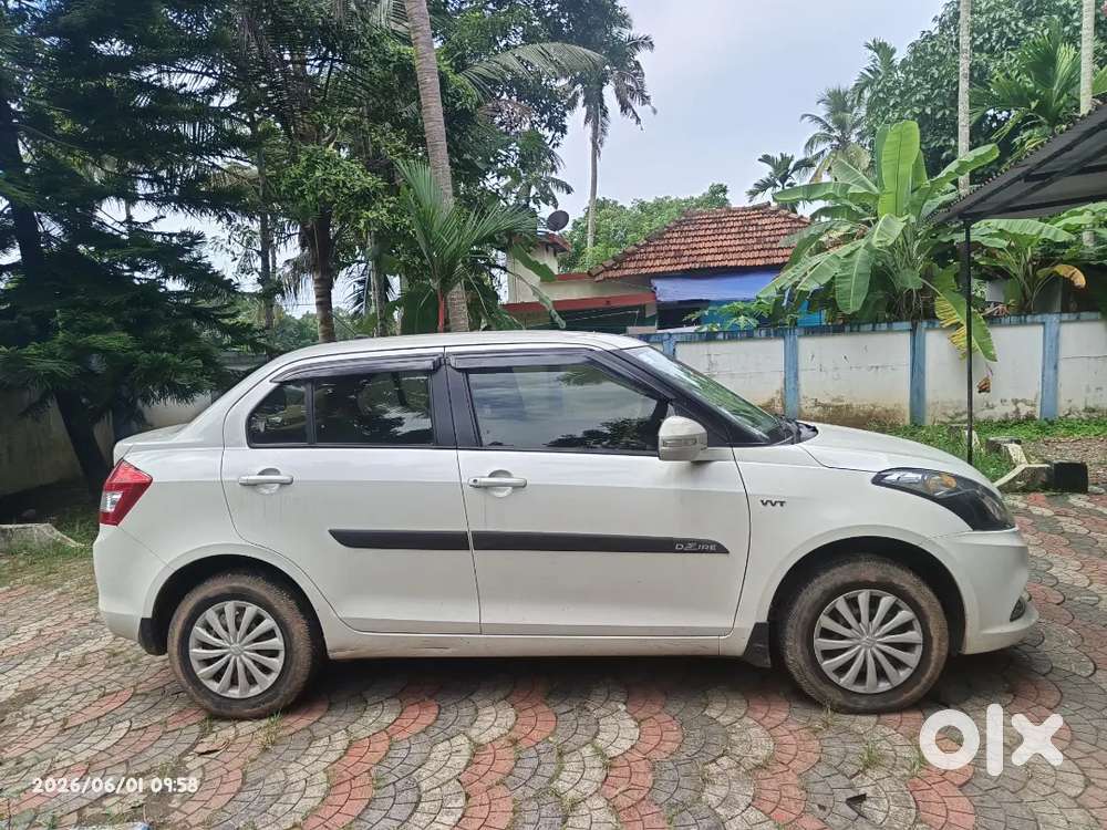 Maruti Suzuki Dzire 2016 Petrol 39000 Km Driven