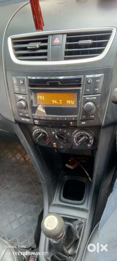 Maruti Suzuki Swift Vxi, 2015, Petrol