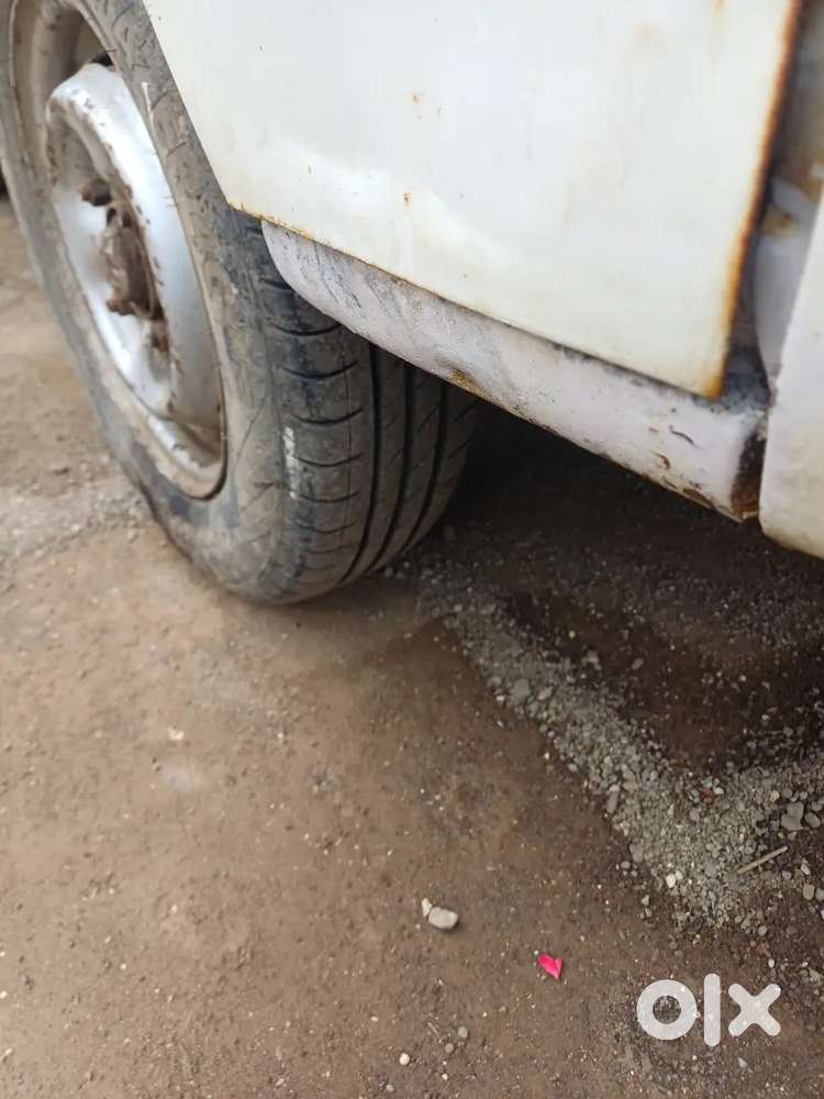Maruti Suzuki Omni 2005